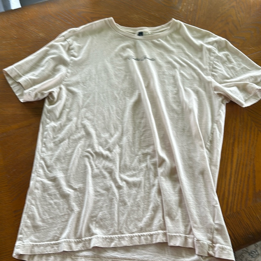 H&M endless paradise tee shirt